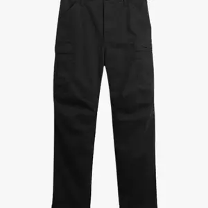 The Ultimate Guide to Men's Cargo Pants: Style, Function, and Top Picks
