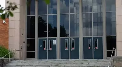 Cheltenham High School Grapples with Netanyahu's Hall of Fame Status Amidst Public Debate
