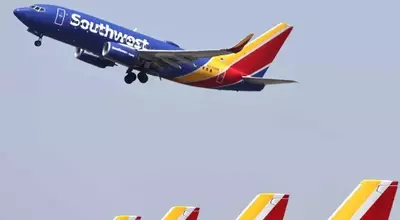 Southwest Flight's Dramatic Descent Averts Mid-Air Catastrophe