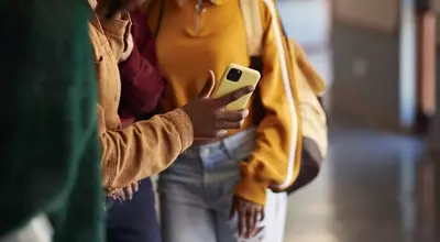 Instagram Launches School Program to Combat Cyberbullying