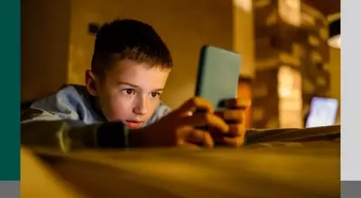 Social Media's Influence on Adolescent Masculinity: A Study on Digital Stereotypes and Emotional Well-being
