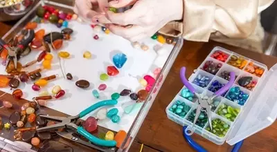 Reconnecting with Childhood Hobbies: A Path to Digital Detox