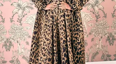 Temperley London's Fall 2026 Collection: A Tribute to Old Hollywood Glamour