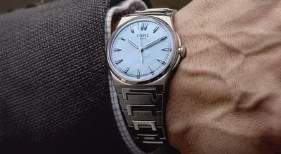 Czapek Unveils Two New Watches with Exquisite Mother-of-Pearl Dials