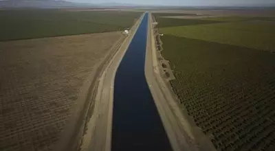 California Farmers Turn to Solar Energy Amid Water Scarcity