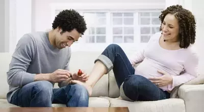 Gel Manicures During Pregnancy: A Comprehensive Safety Guide