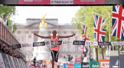 Sebastian Sawe Makes History with Sub-2-Hour Marathon in London