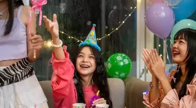 Teenage Birthday Gift Etiquette: A Modern Parental Conundrum