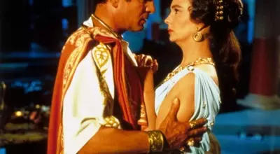 The Shifting Landscape of Accents in Historical Epics