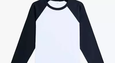 The Enduring Appeal of the Raglan Tee: A Style Staple's Versatility