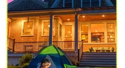 Transform Your Backyard into a Dreamy Staycation Spot