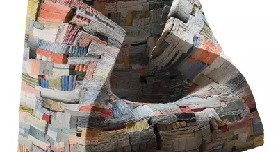 Jongjin Park Wins Loewe Foundation Craft Prize for "Strata of Illusion"
