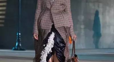 Dior Cruise Collection Blends Hollywood Glamour with Fashion Heritage