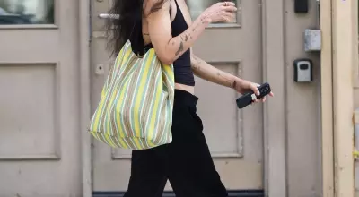 Celebrity-Approved Flip-Flop Styles