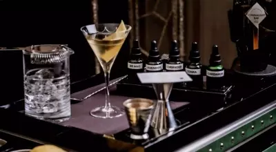 The Resurgence of Martini Trolleys: A Nod to Classic Sophistication and Interactive Dining