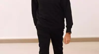 Giambattista Valli Reclaims Full Ownership of Fashion Brand from Artémis