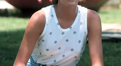 Charlize Theron's Early Career: A Retrospective Through Photographs