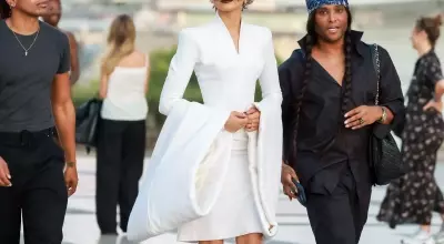 Zendaya's Unparalleled Red Carpet Fashion: A Deep Dive into Her Stylist's Masterful Strategy