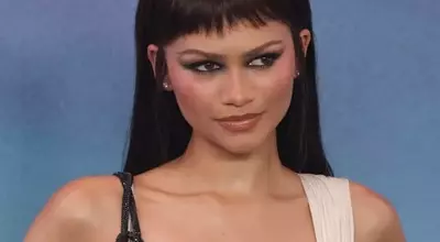 Zendaya's Spider-Man Premiere Look Weaves Fashion Magic
