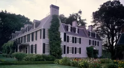 Presidential Retreats: Historic Summer White Houses