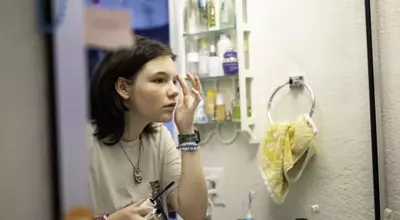 The Impact of Social Media Skincare Trends on Teenagers