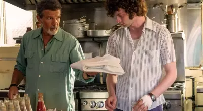 Unraveling Anthony Bourdain's Evolving Style: From Kitchen Novice to Culinary Icon