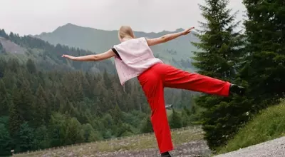 Halfdays Unveils New Fall Collection for Active Women