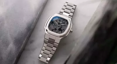 Maen Manhattan: A Modern Reinterpretation with Stone Dials