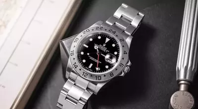 Top 5 Rolex Timepieces from the 1990s: A Blend of Classic Style and Modern Utility