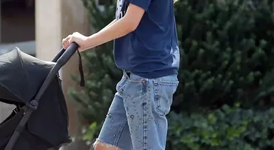 Celebrity Style: The Latest Trends in Denim Shorts