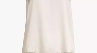 Elegant Bridal Attire for Your Wedding Day Preparations