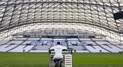 Jacques Bianchi & Olympique de Marseille Launch OM200 Dive Watch