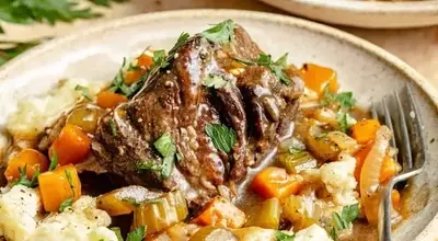 Heartwarming Autumn Supper Dishes Evoking Storybook Taverns