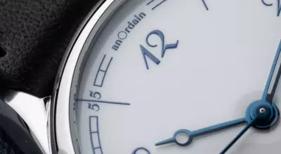 AnOrdain's Model 1 Porcelain with Kia Tasbihgou Numerals: A Blend of Tradition and Modernity