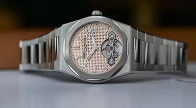 Girard-Perregaux Laureato Fifty Tourbillon Micro-Rotor 39mm: A Fusion of Heritage and Modern Elegance
