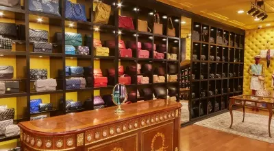Strategies for Success in the Evolving Vintage Fashion Market