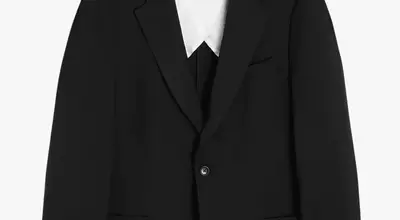 The Ultimate Guide to Men's Black Suits: Style, Selection, and Investment