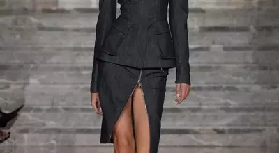 LaQuan Smith's Spring 2027 Ready-to-Wear Collection: A Glimpse into the Future of Fashion