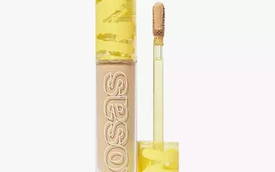 Building Your Makeup Collection: A Comprehensive Guide to Essential Products