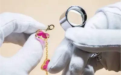 Jewelry Trends: September's Sparkling Innovations