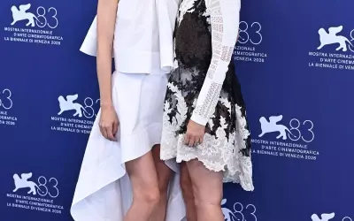 Mara Sisters Dazzle at Venice Film Festival Premiere with Coordinated Style