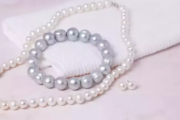 Embrace Timeless Beauty with Pearl Jewelry