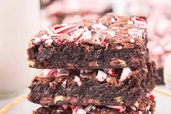 Effortless Elegance: Holiday Desserts for Busy Parents