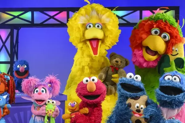Sesame Workshop Unveils "Elmo's World: Dance Party!" to Promote Children's Health