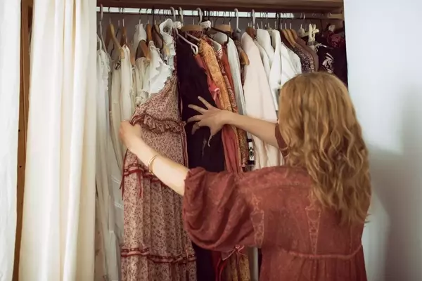 Embracing Postpartum Style: A Guide to Confidence and Comfort
