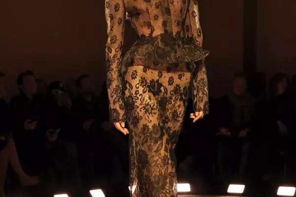 Couture's Artistic Interpretations: A Glimpse into Spring 2026 Collections