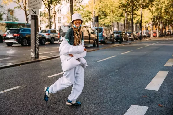 Super Bowl Style: Dressing to Support Your Team