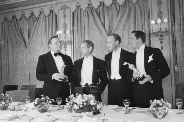 A History of Oscar Ties: Unforeseen Victories at the Academy Awards