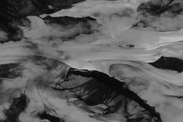 Mustafah Abdulaziz's "Water" Project: A Decade Documenting Global Water Scarcity and Climate Change