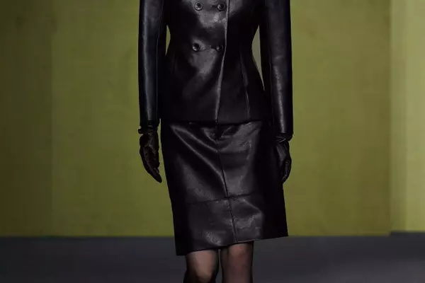 Yirantian's Fall 2026 Collection: A Tribute to the Modern Woman